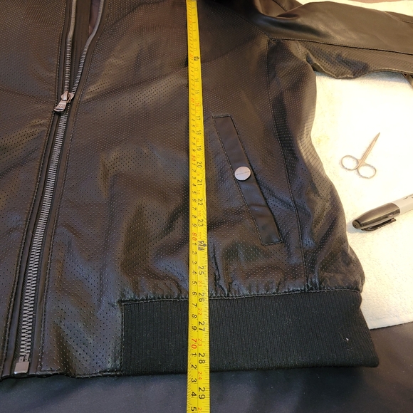 Michael Kors Faux Leather Perforated Jacket Mn Sz XL In Mint Condition - Picture 15 of 16